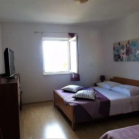 Apartment Anamaria *