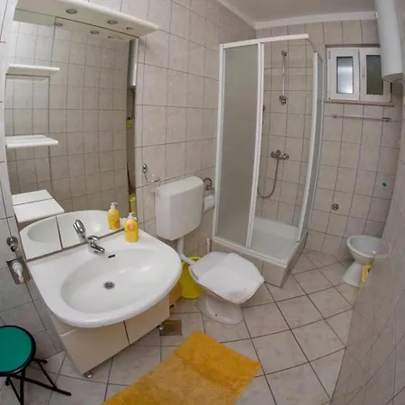 Anamaria Apartment Bol